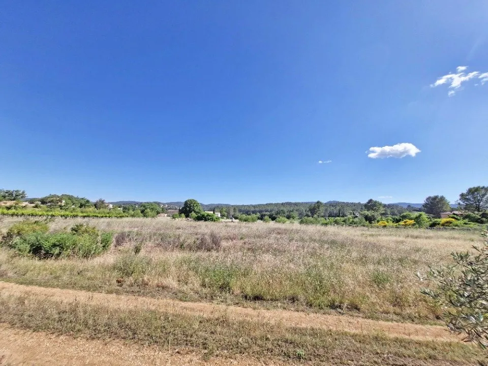 Aed - Customisable House with Garden in Carcès