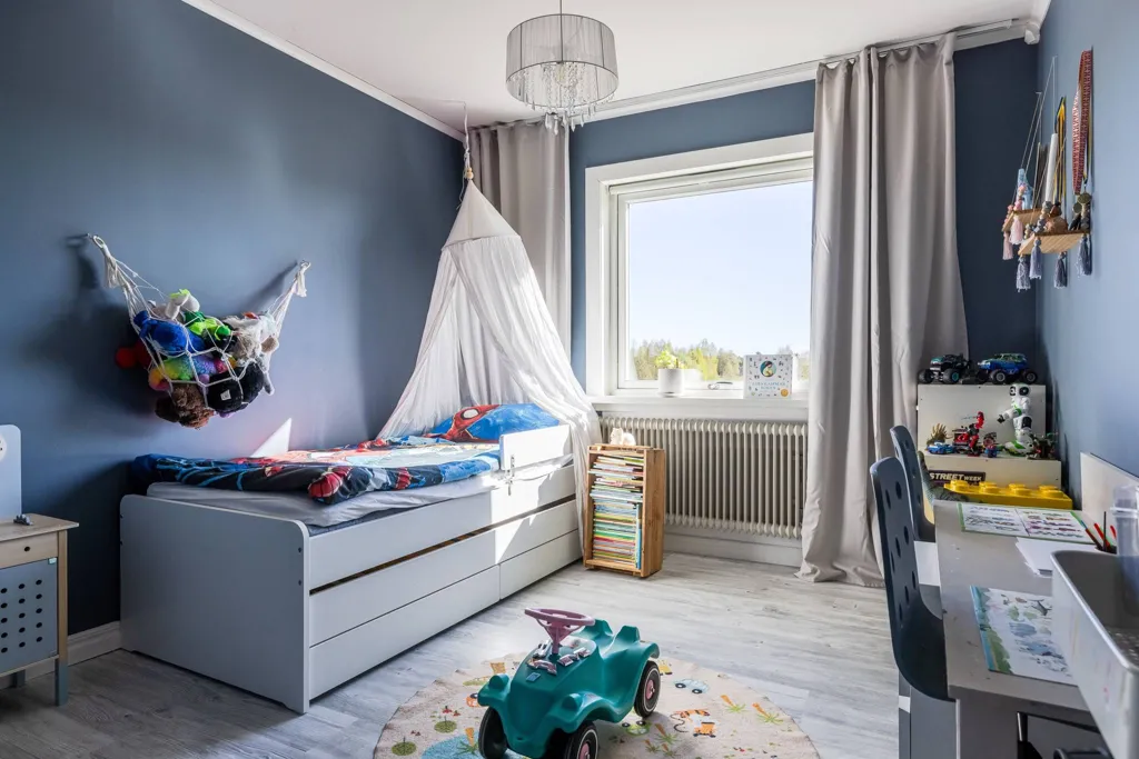 5-toaline maja asukohas Mora kommun