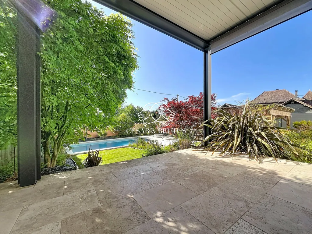 Terrace - Rearranged House with Pool in Saint-Chef