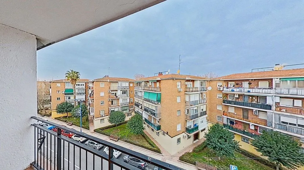 Balcon - 3-Bedroom Apartment with Terrace in San Nicasio