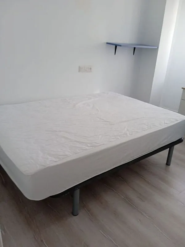 Magamistoad - Furnished Flat with Central Heating in Carmelitas
