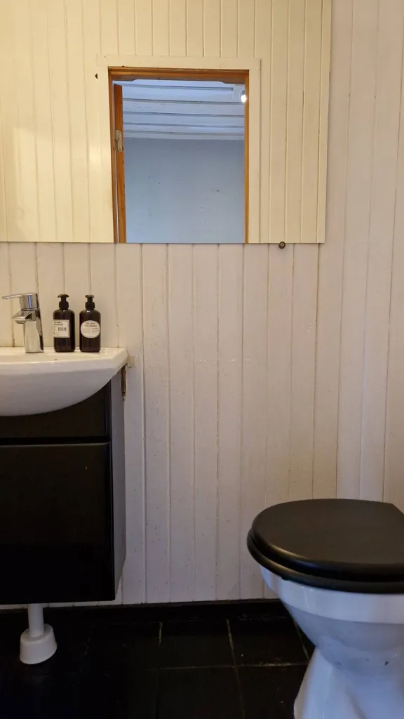 Salles de bain - Villa with Basement in Årjäng
