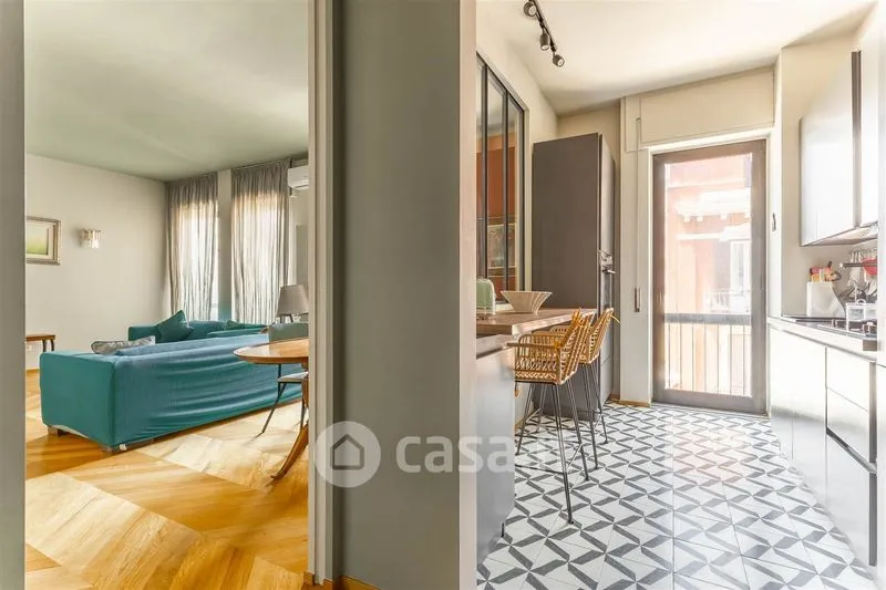 Cuisine - Modernised Apartment with Balcony in Bari
