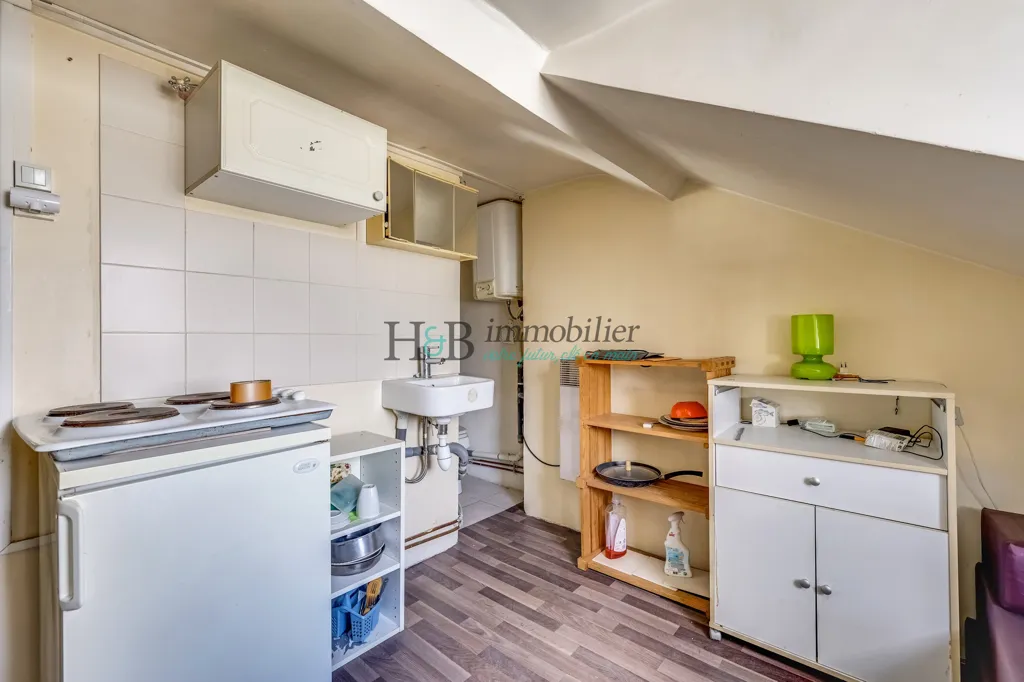 Cucina - Parisian Apartment with Rooftop View in 2nd Arrondissement
