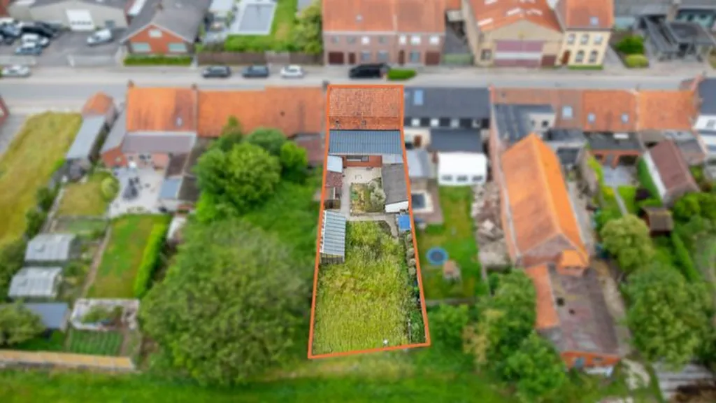 Õhuvaade - Renovation Project House with Terrace in Poperinge