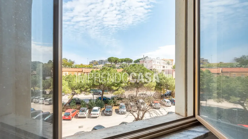 Toad - Trilocale with Balcony View in Palermo