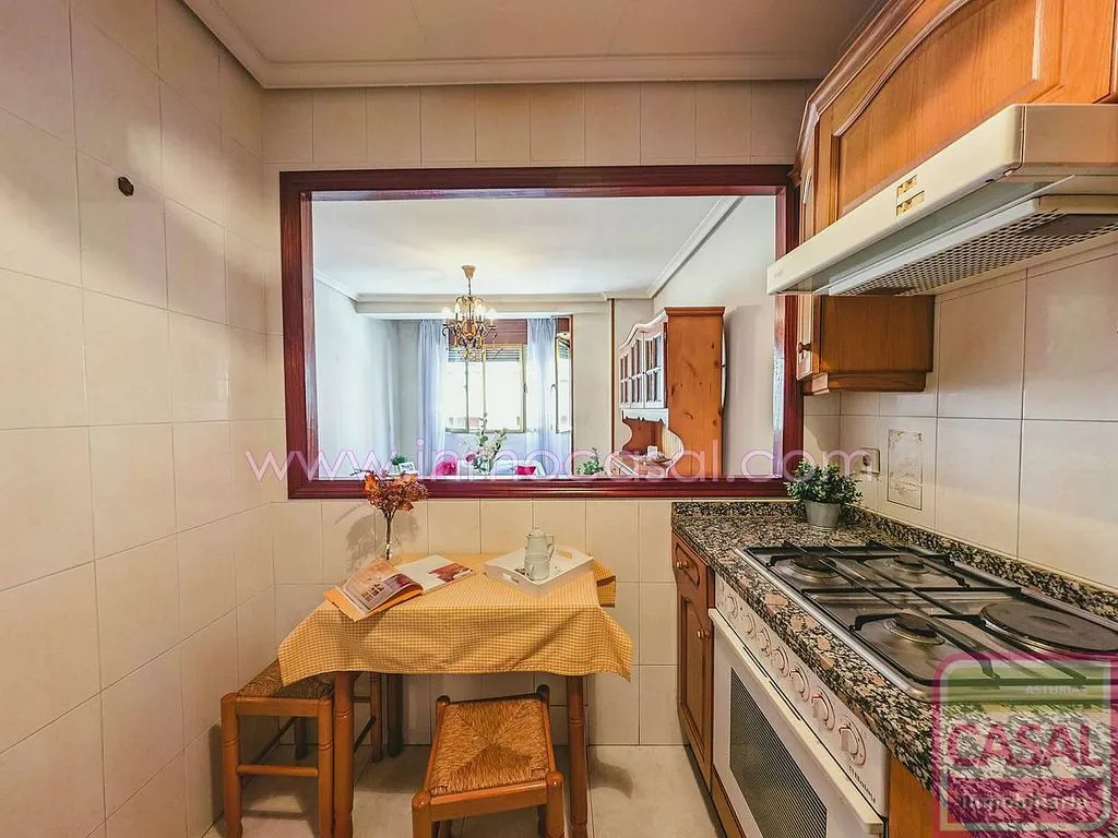 Köök - 1-Bed Flat with South-Facing Terrace in Mieres