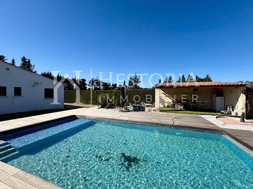 Piscina - Villa with Pool in Aubignan