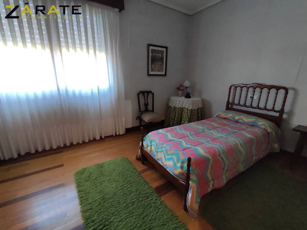Magamistoad - 10-Room House with Pool in Larrabetzu