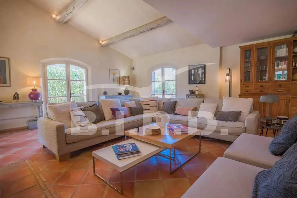 Elutuba - Luxury Villa with Pool in Grimaud