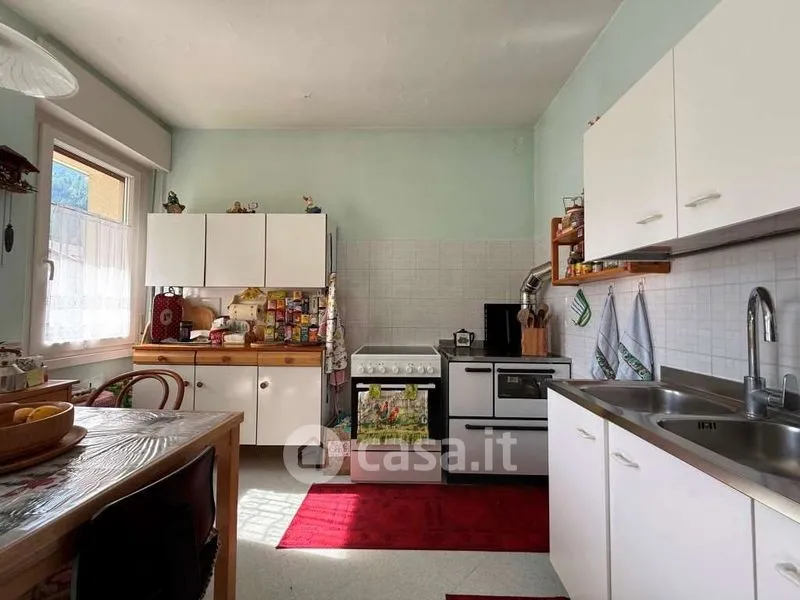 Cuisine - Spacious Apartment with Balcony in Malè