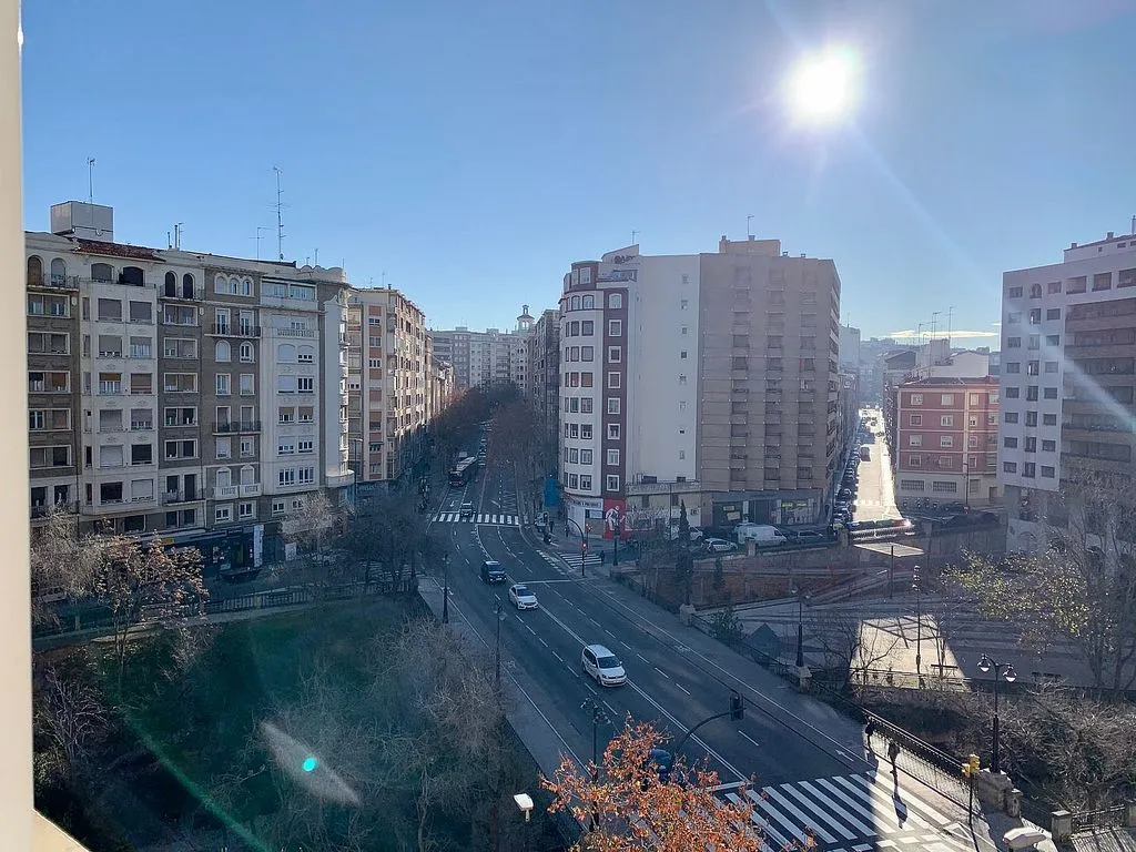 Balcon - Luxury Apartment with Terrace near University