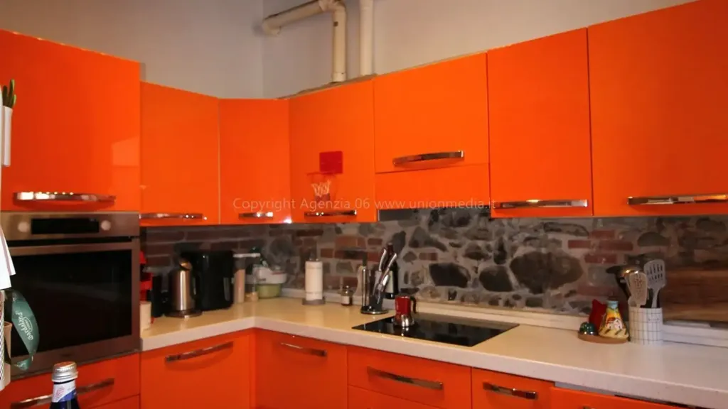 Cuisine - Restored Apartment with Original Features in Sarzana