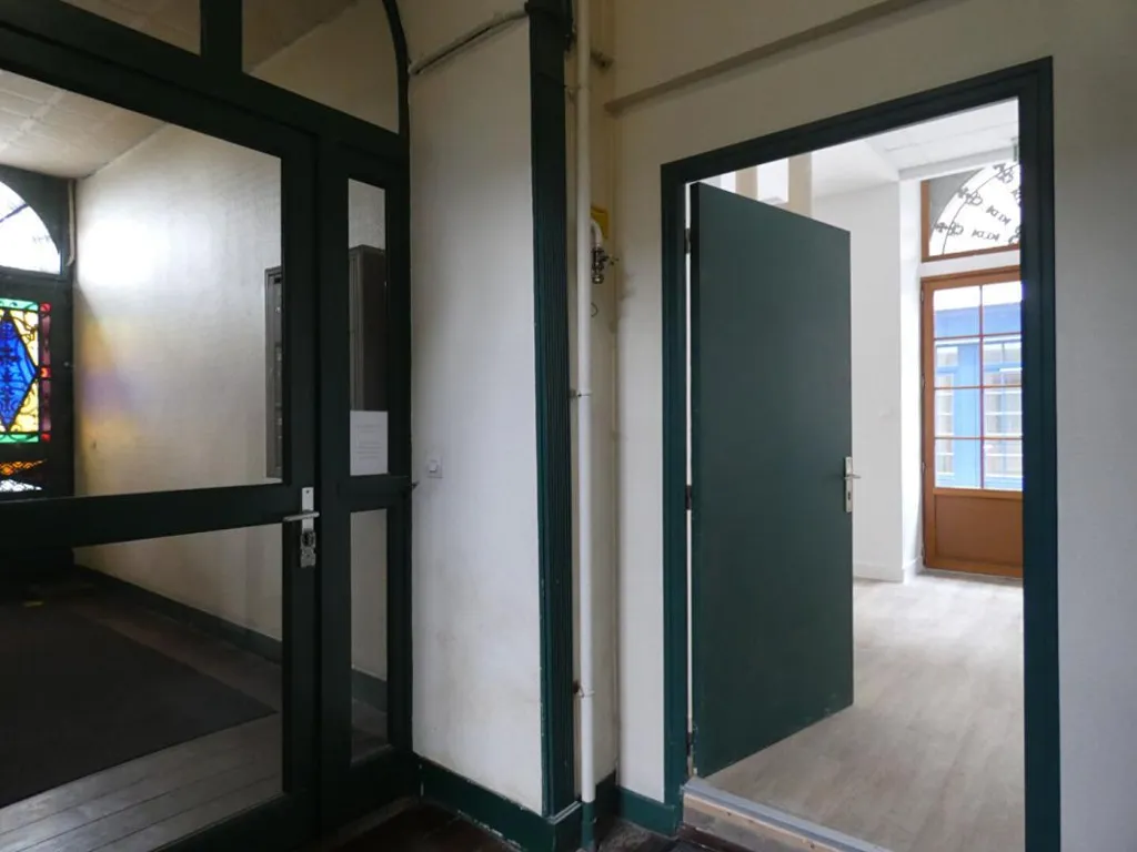 Entrée - Appartement Refait à Neuf avec Jardin au Centre de Dinan