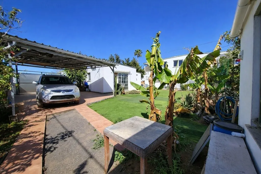 Aed - Detached Villa with Private Garden in Arona