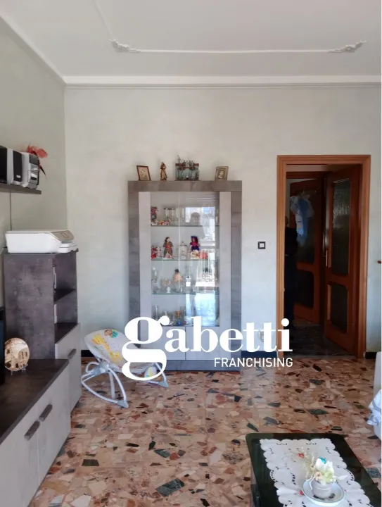 Soggiorno - Spacious Flat with Balcony in Asti