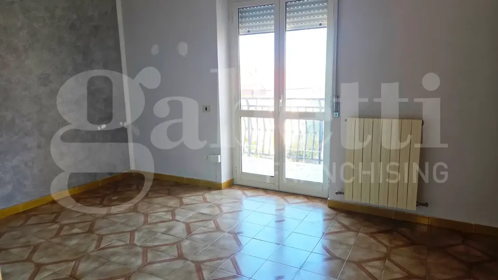 Toad - Spacious Apartment with Balconies in Marano Marchesato