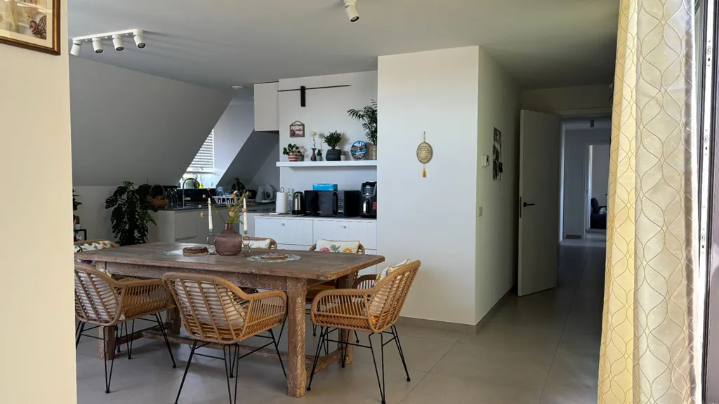 Dining Room - Apartment with Two Terraces in Kuurne