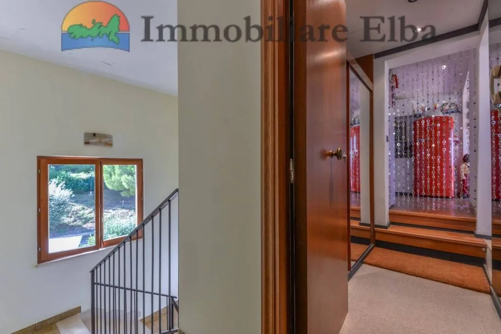 Entrée - Luxury Penthouse with Sea View in Capoliveri