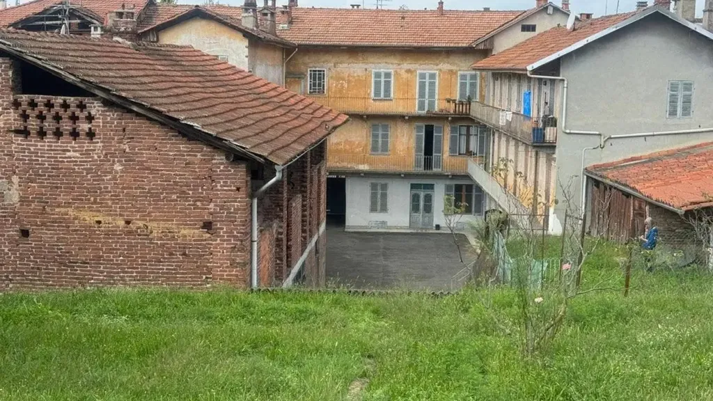 Extérieur - Terraced House with Multiple Apartments in Brusnengo