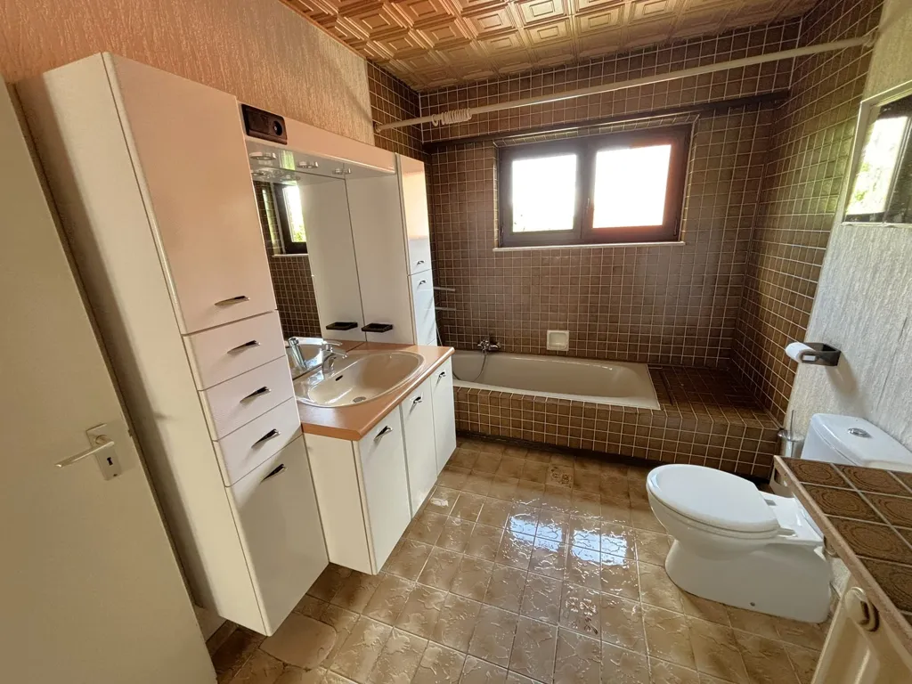 Bagni - Semi-Detached House with Garden in Mariadal