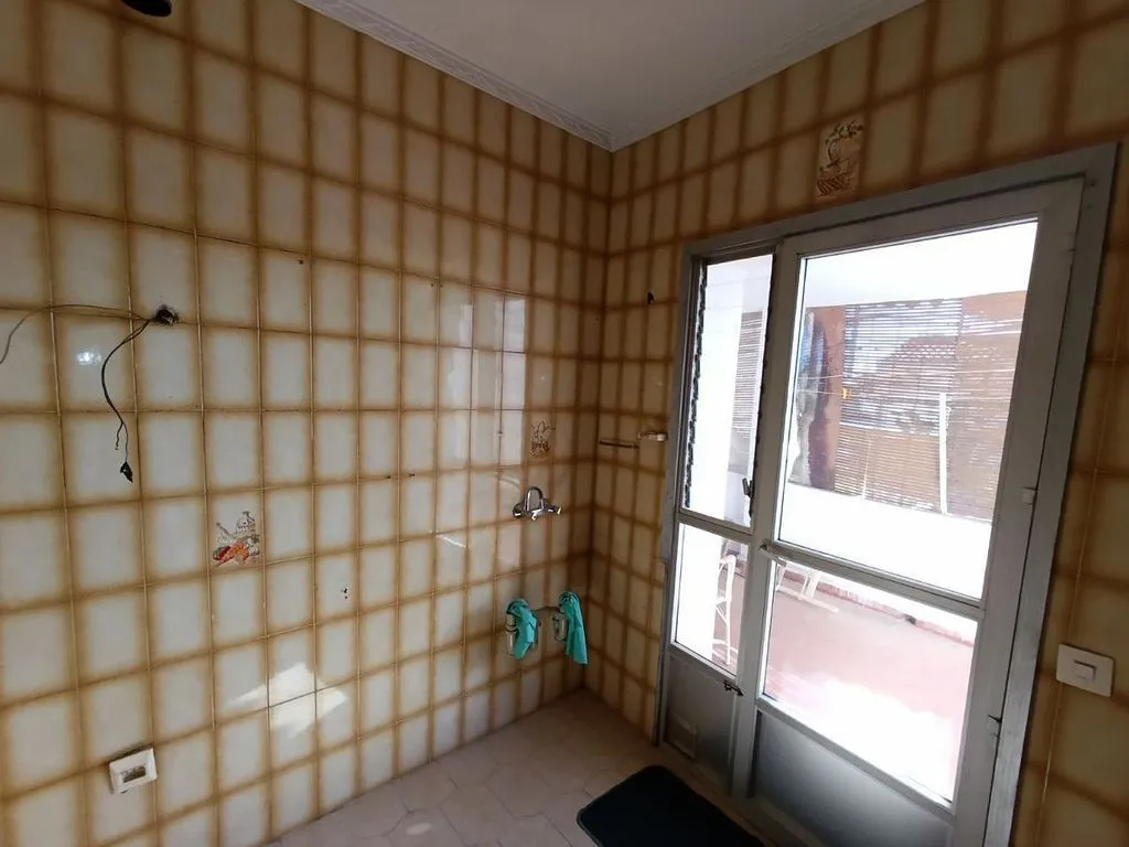 Bagni - Two-Storey House with Terrace in Valdepeñas