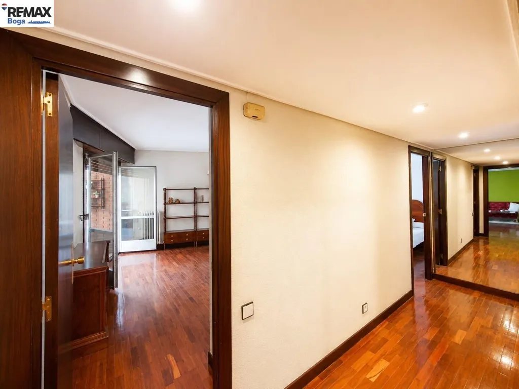 Ingresso - Apartment with Private Terrace in Pamplona