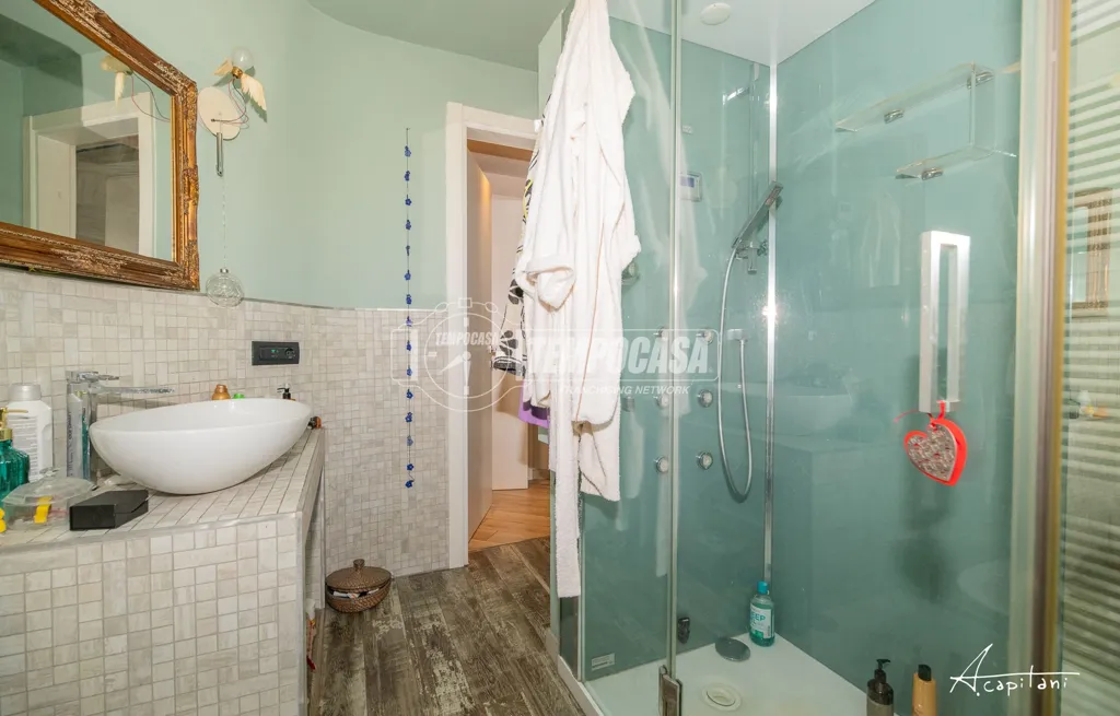 Salles de bain - Terraced Villa with Private Garden in Modena