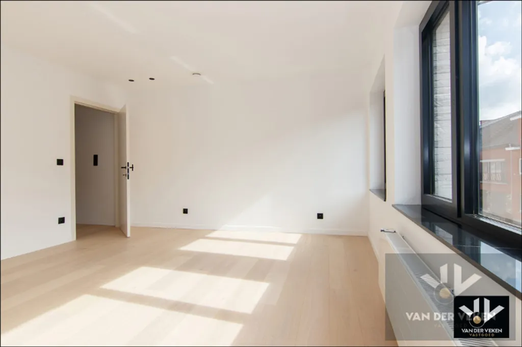Pièces - Résidence Rénovée avec Terrasse à Hasselt