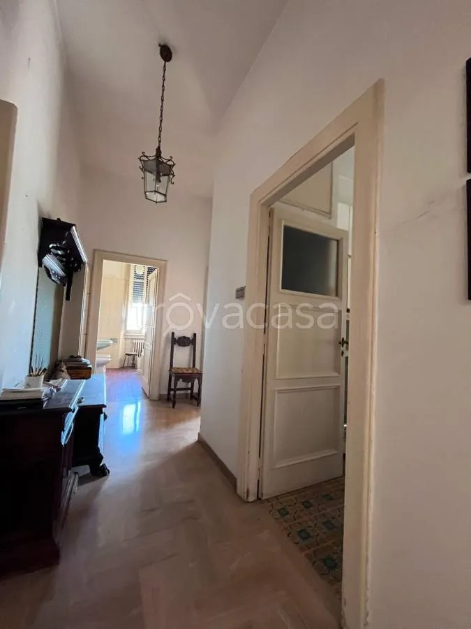 Esik - Spacious Apartment with Balcony in Perugia