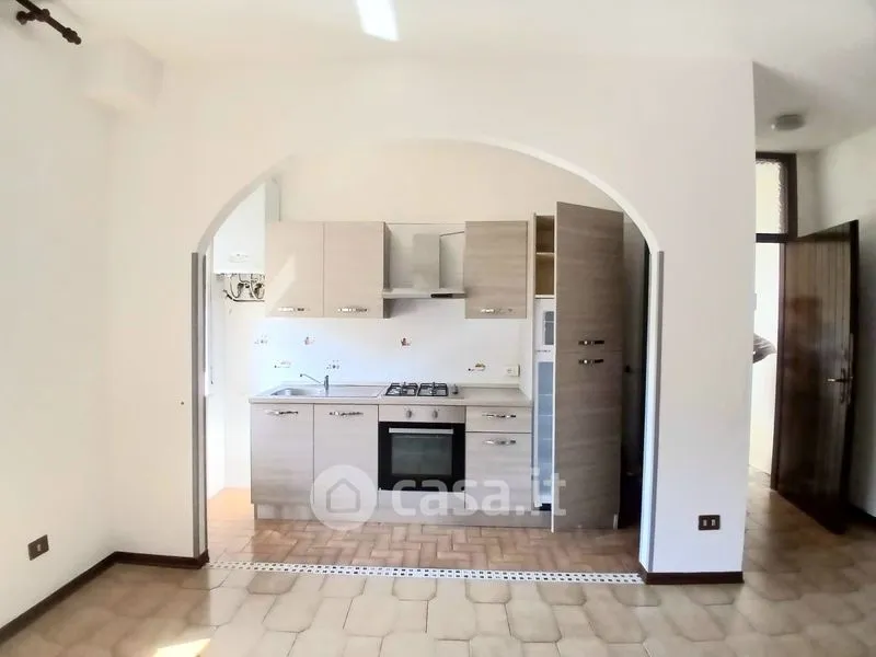 Cuisine - Fully Furnished Flat with Parking in Broni