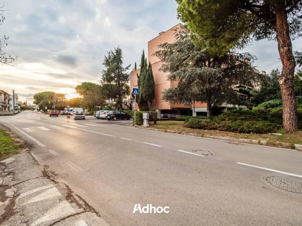 Välivaade - Spacious Apartment with Terrace in Fano
