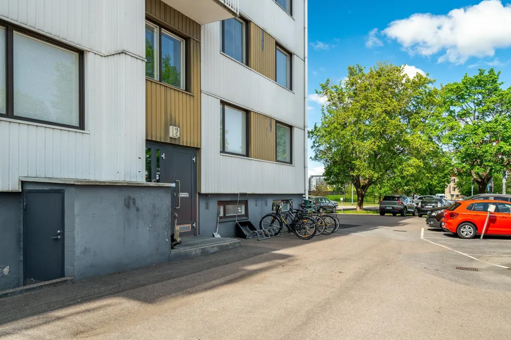 Exterior - Apartment with Balcony in Kupittaa, Turku