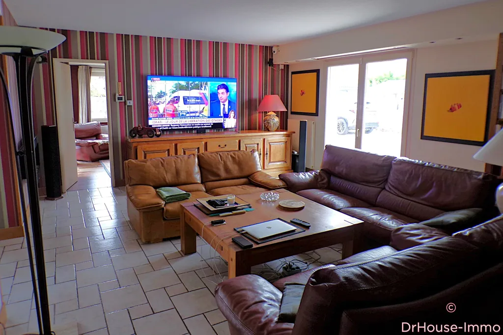 Séjour - Appartement RDC avec Piscine à Savouges