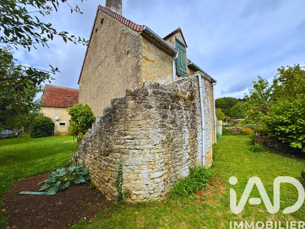 Giardino - Rustic Longère with Gîte Potential in Authiou