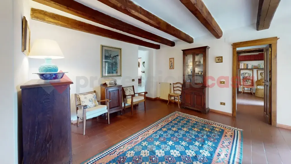 Elutuba - Rustic House with Pool in Castiglione Di Garfagnana