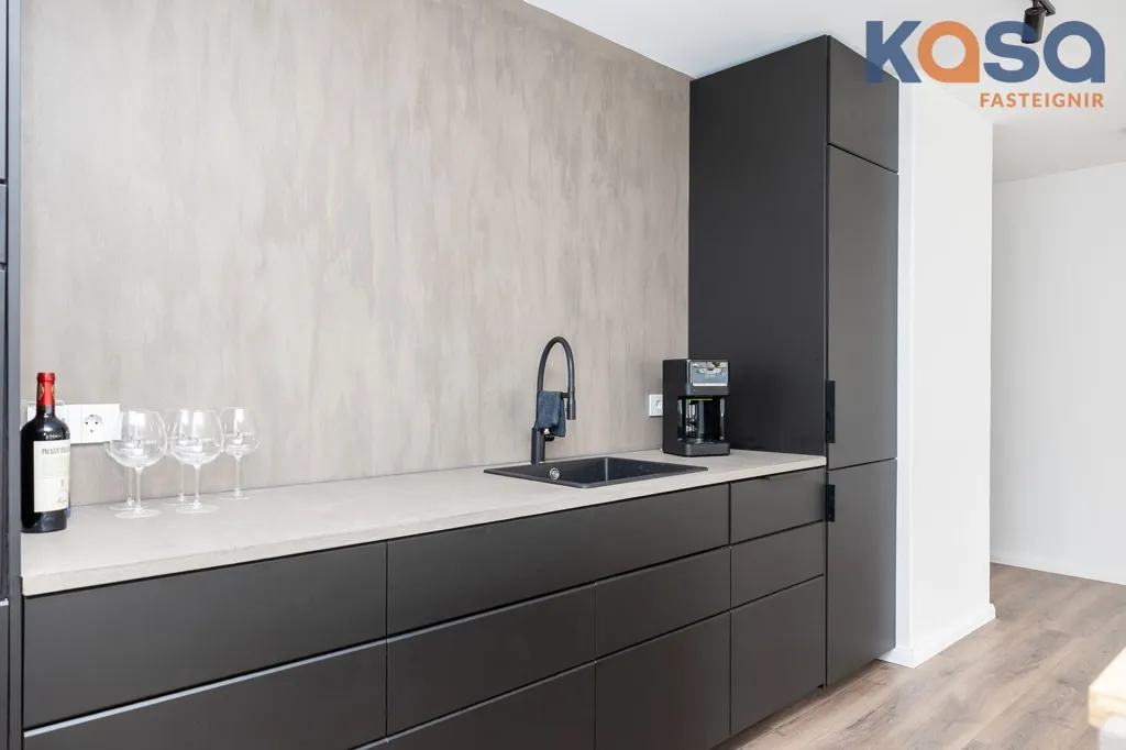 Cuisine - Apartment with Open Plan Living in Akureyri