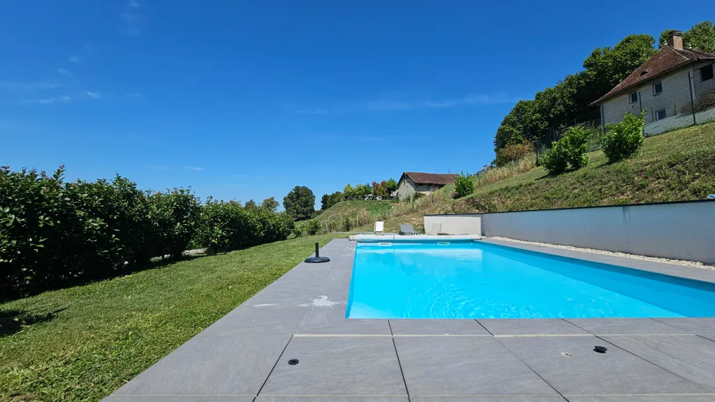 Bassein - Renovated House with Pool in Belmont-Tramonet