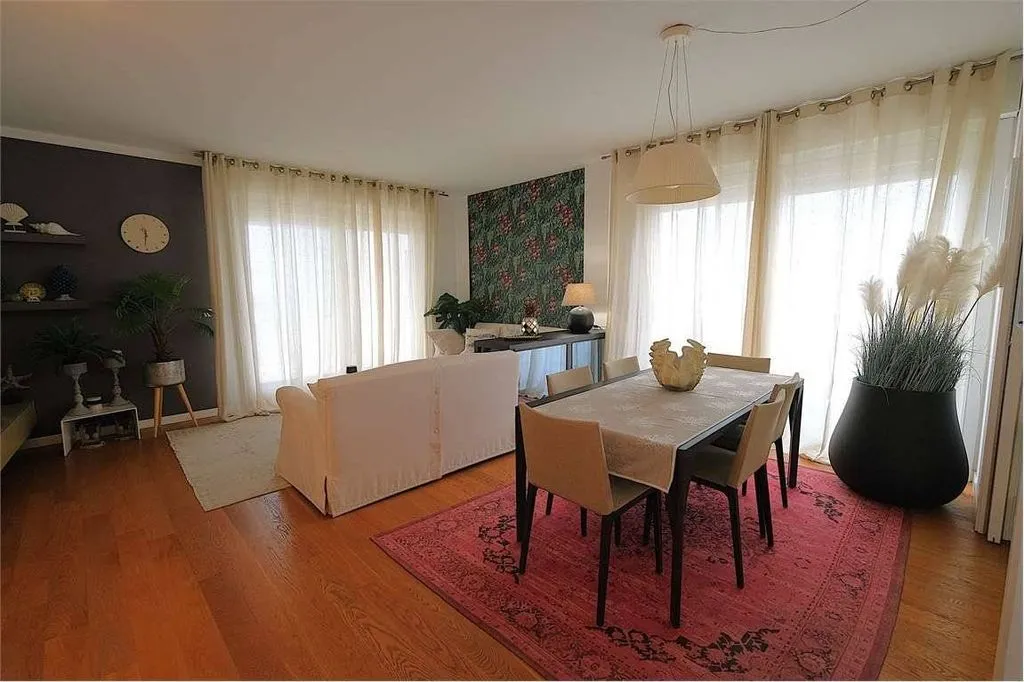 Söögituba - Luxury Penthouse with Sea View in Jesolo