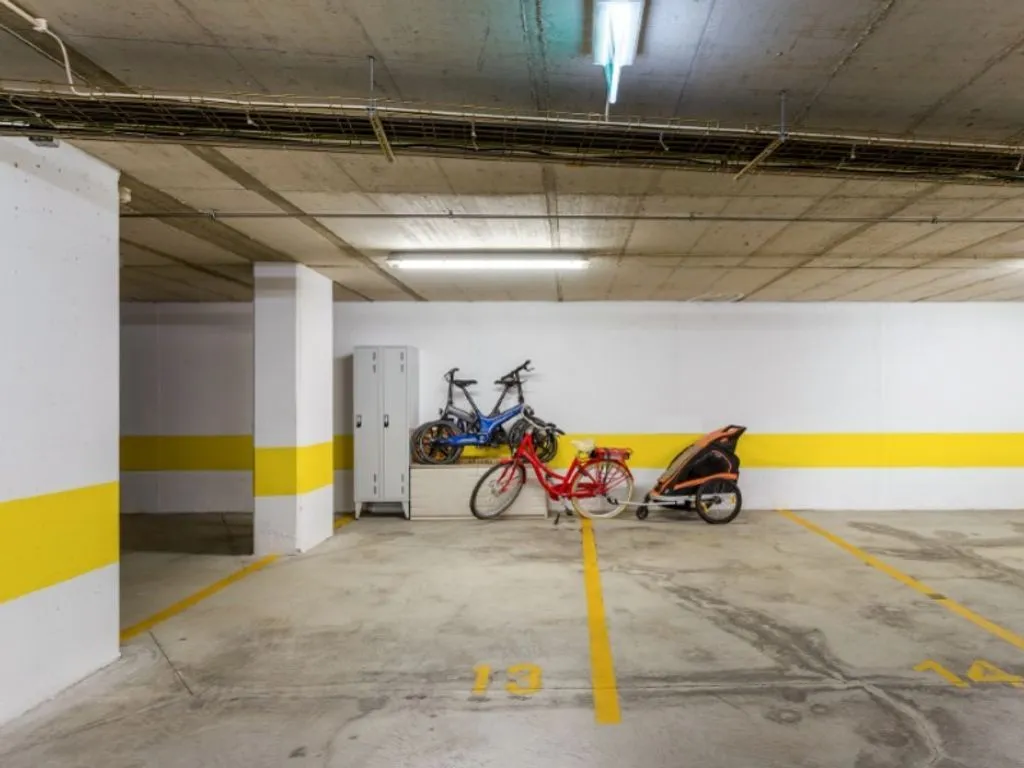 garage