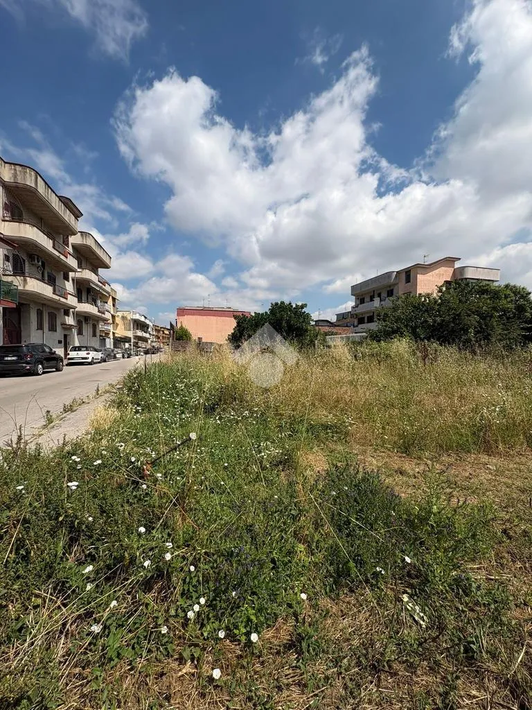 Jardin - Buildable Plot with Development Potential in Afragola