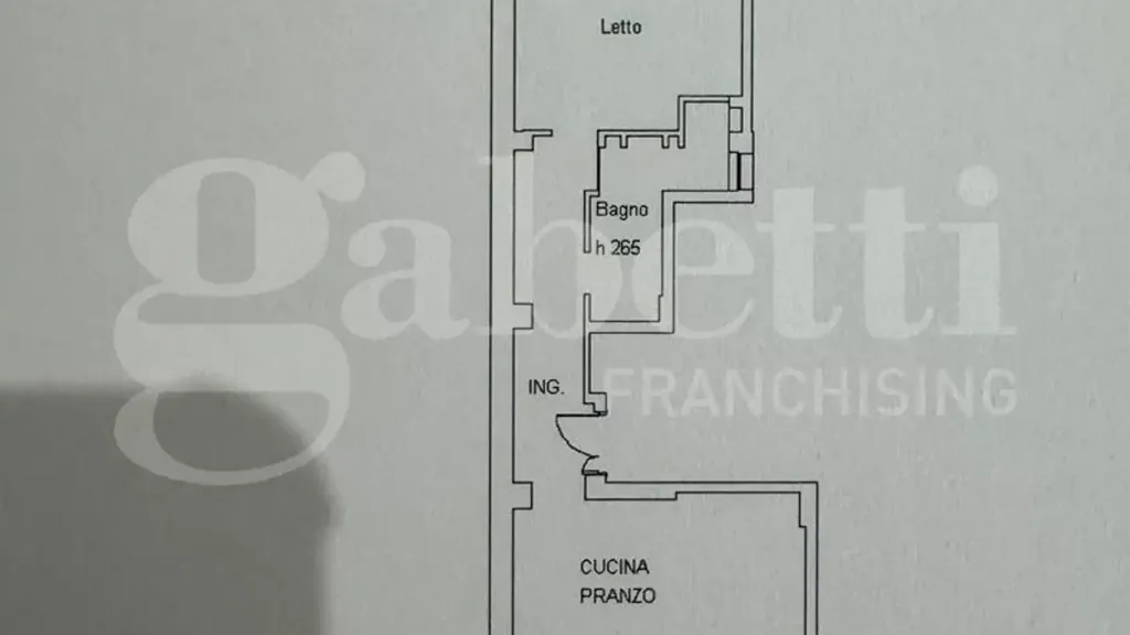 Plaan - Modern 2-Bedroom Apartment in Bari Centre