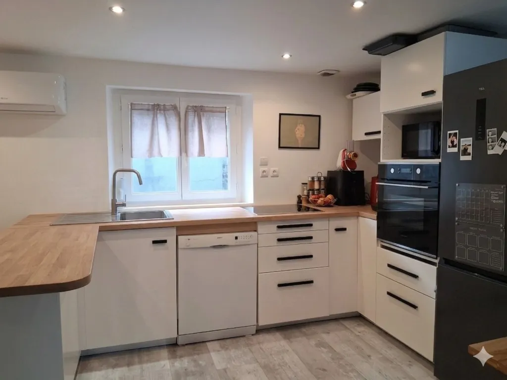 Cucina - Renovated Duplex with Central Location in Saint-Didier-en-Velay