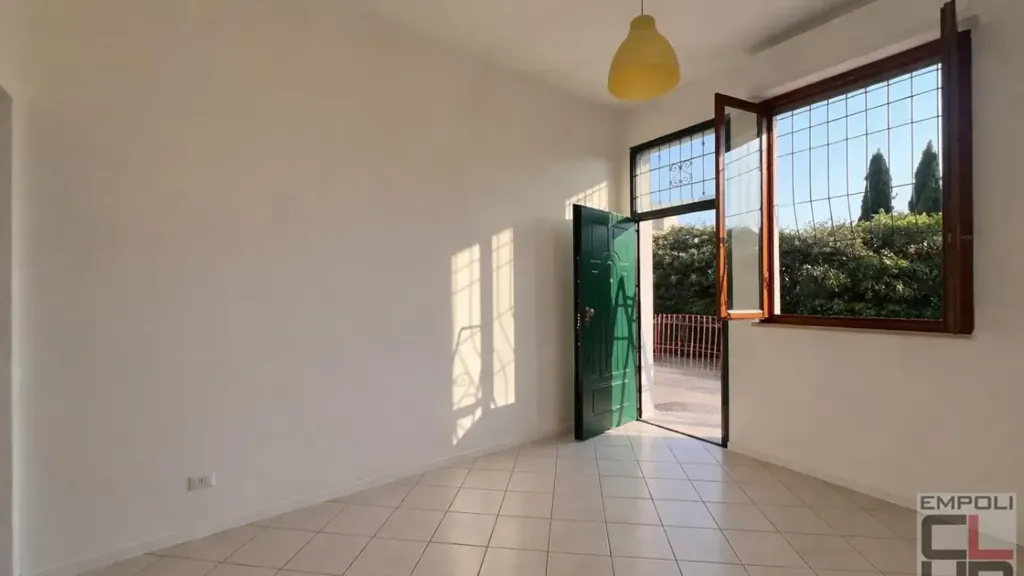 Stanze - Rusticated Apartment with Private Parking in Empoli