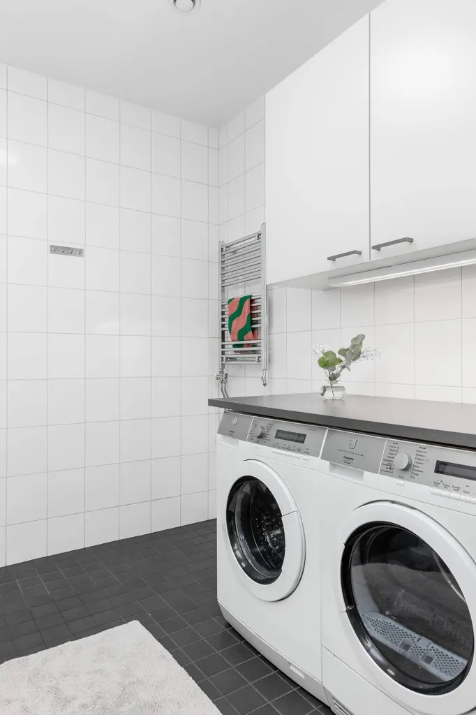 Utility Room - Stylish Apartment with Balcony in Södra Ekkällan