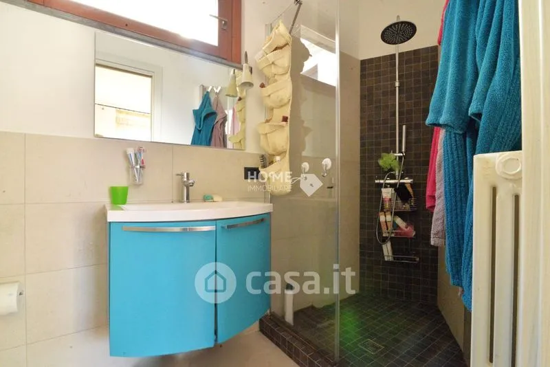 Salles de bain - Apartment with Balcony in Urbisaglia