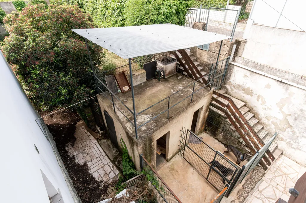 Aed - T6+1 House with Garden in Alfragide Norte