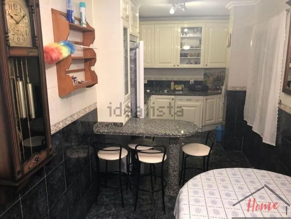 Cucina - Furnished Flat with Terrace in Barrio Vidal
