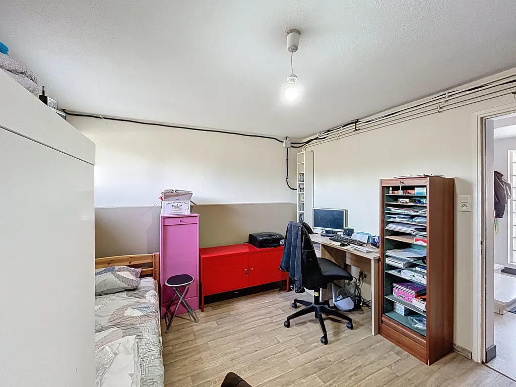 Office - House with Pool and Garden in Périgueux Centre