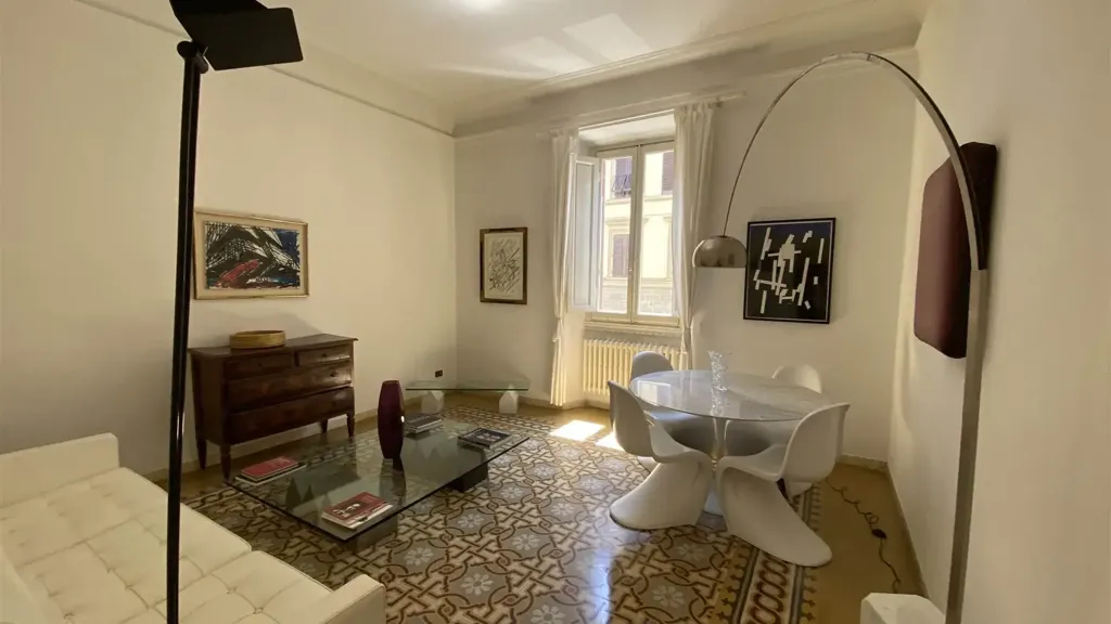 Appartement 4 pièces à IT
